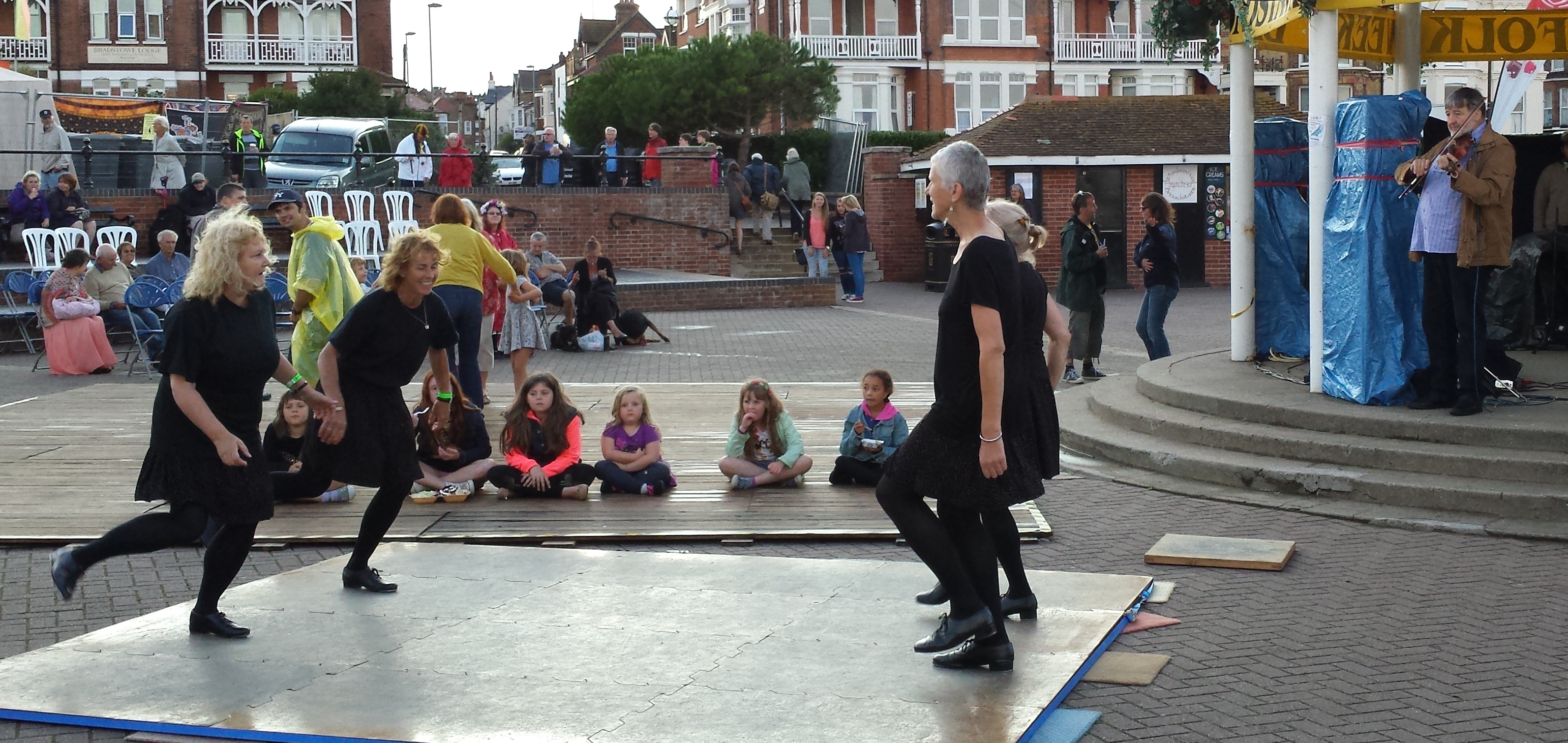 Tap & Sync - Old Timey Music